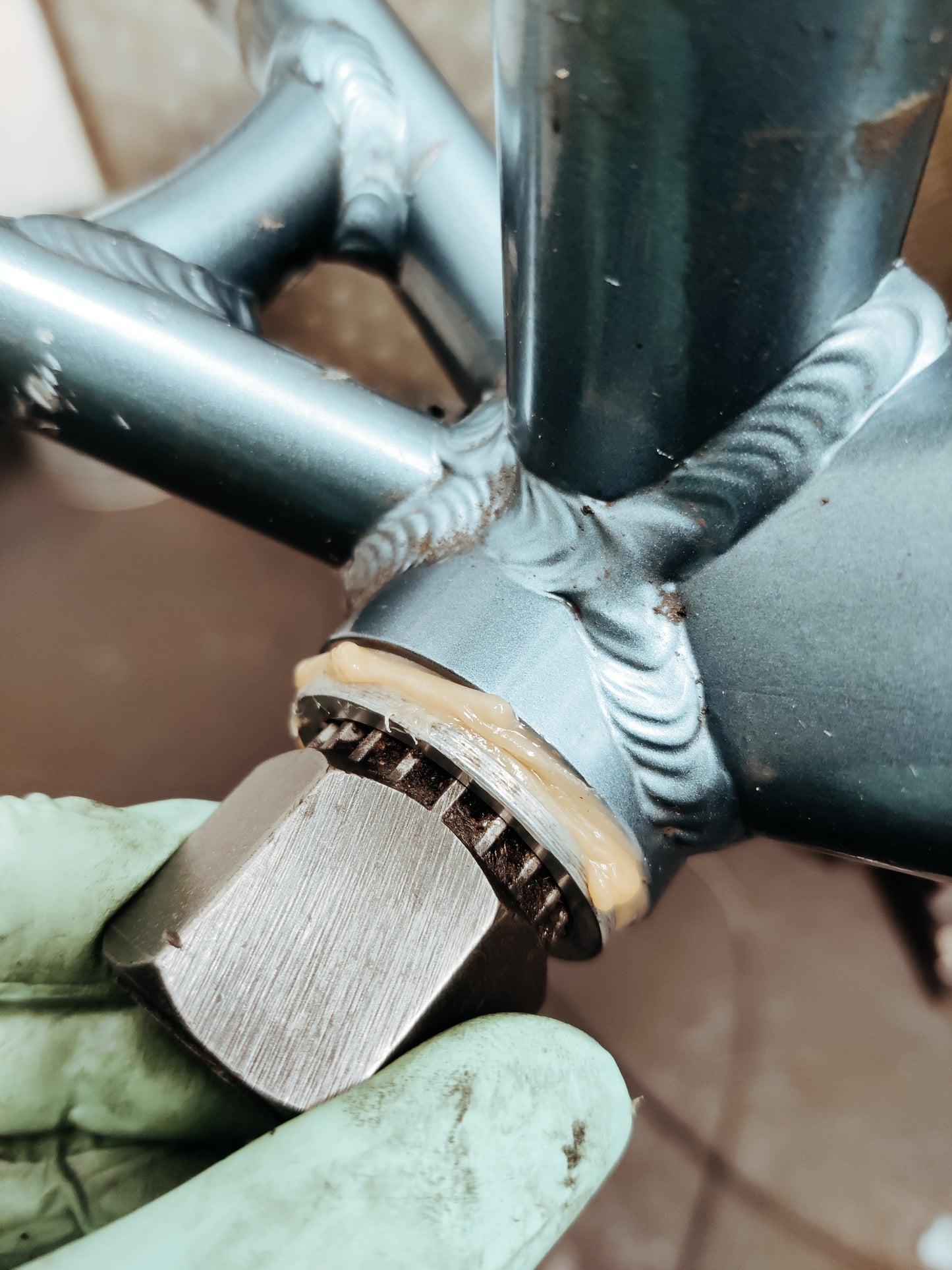 Bottom Bracket Removal + Install - Ross Cycles Caterham
