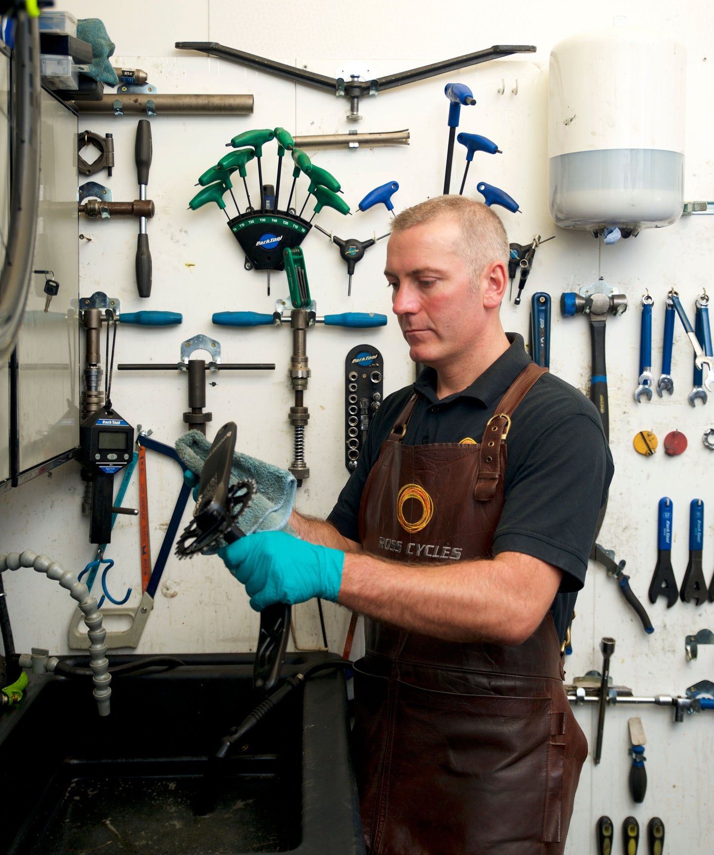 Silver Service + Collection and Delivery - Ross Cycles Caterham